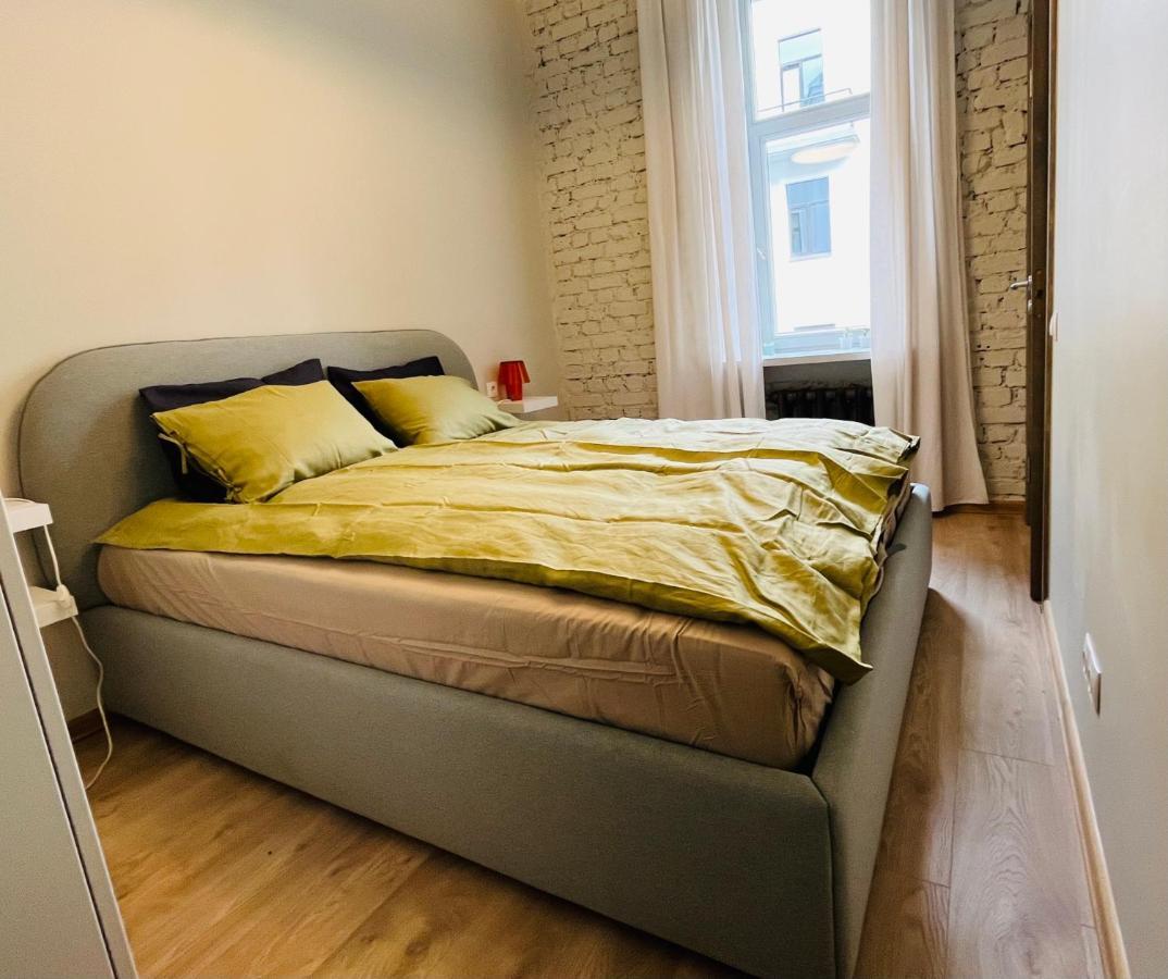 Library House Apartment Quiet&Compact 2 Rooms&Beds Рига Екстер'єр фото